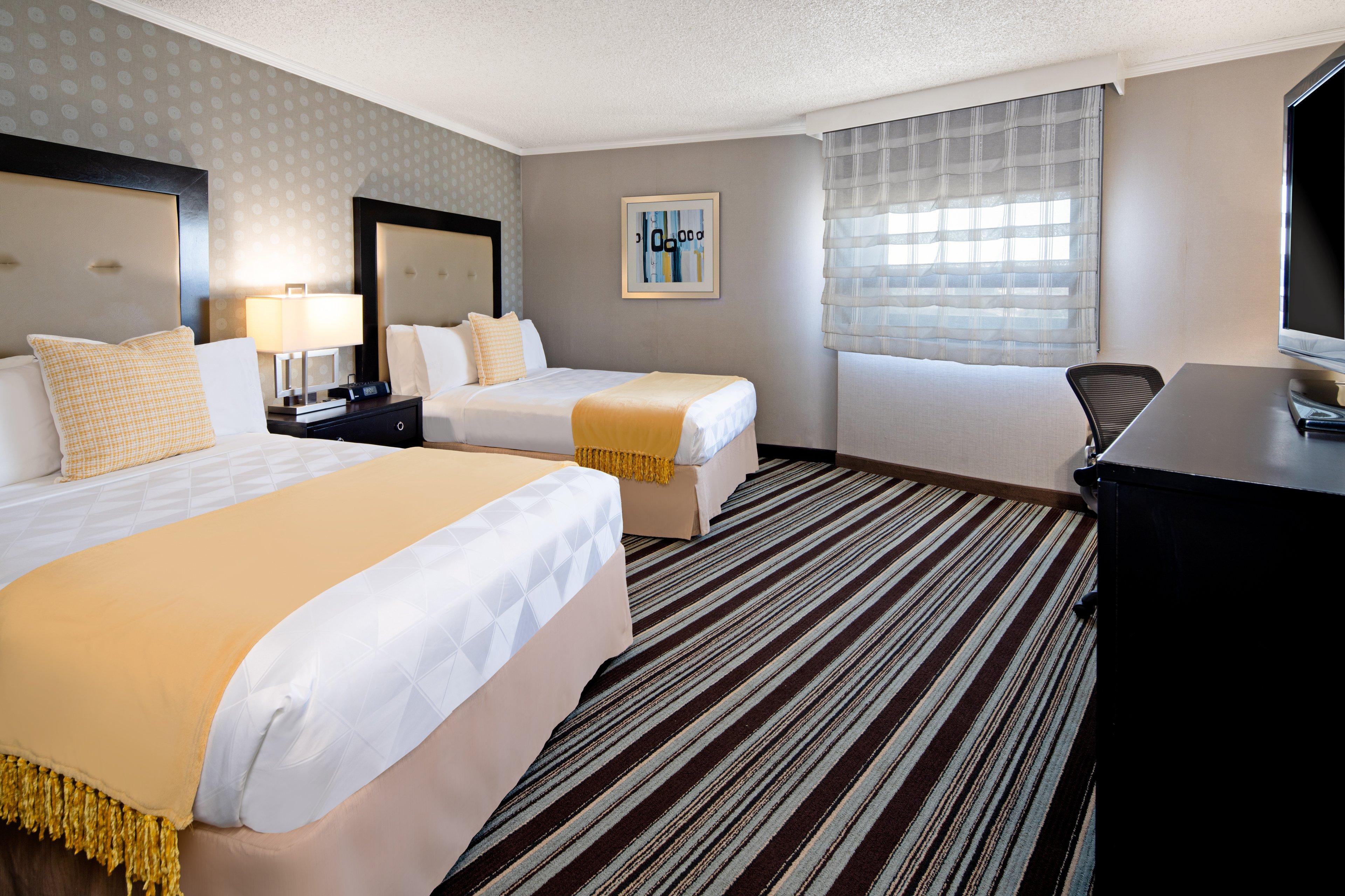 Holiday Inn Long Beach - Airport By Ihg Exterior photo