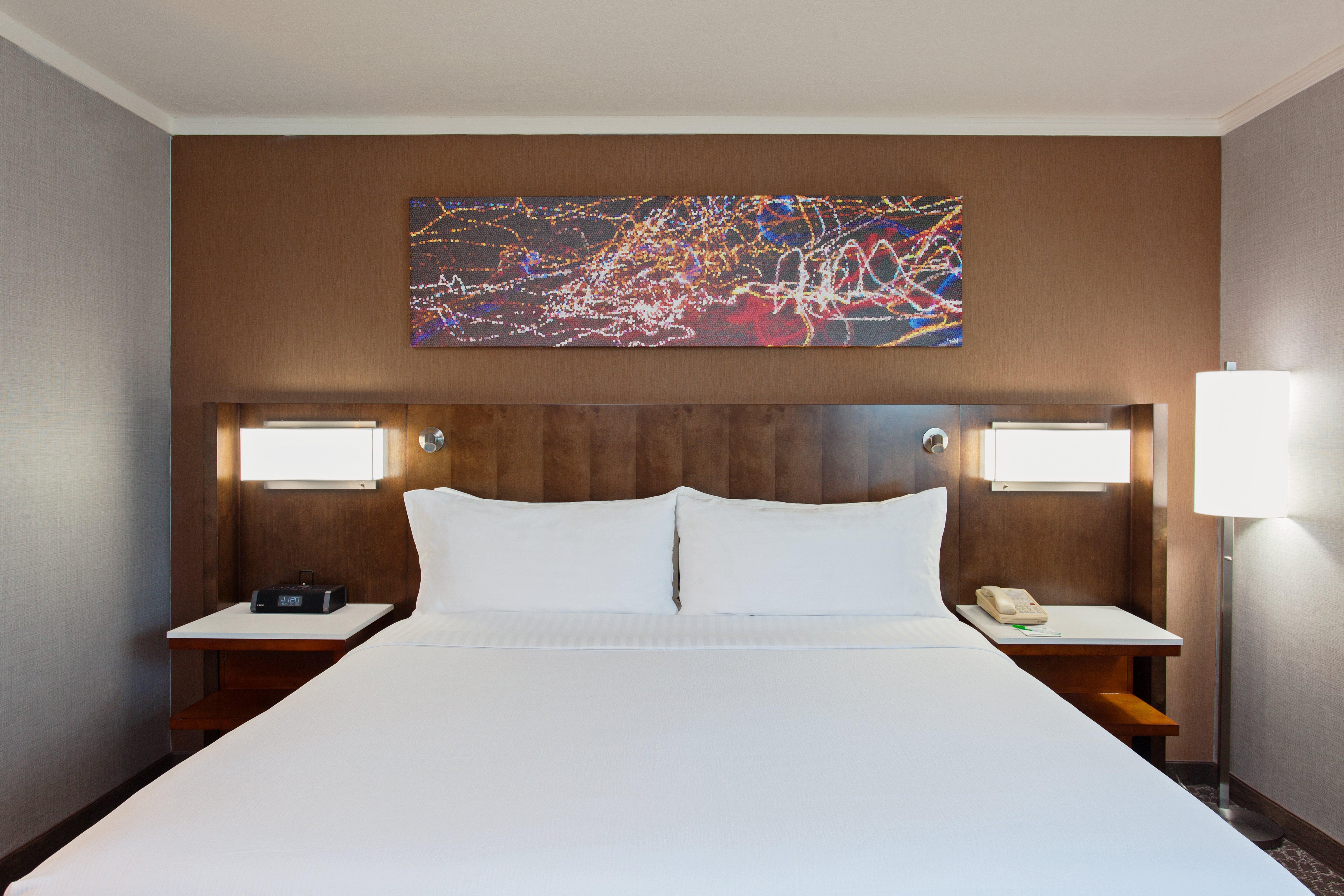 Holiday Inn Long Beach - Airport By Ihg Exterior photo
